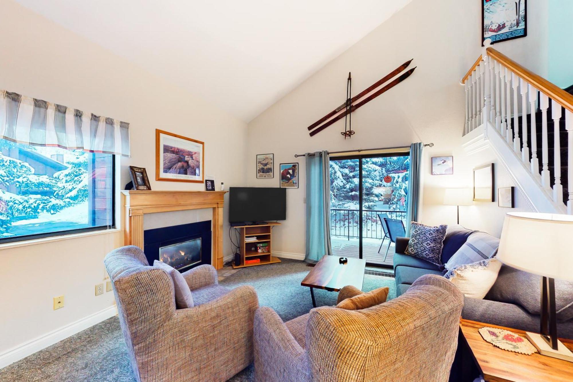 Red Pine Villa Park City Room photo